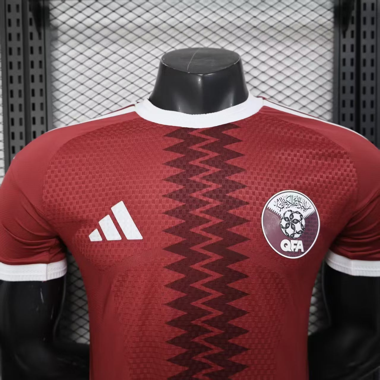 Camiseta de local de Qatar 2026 edición jugador