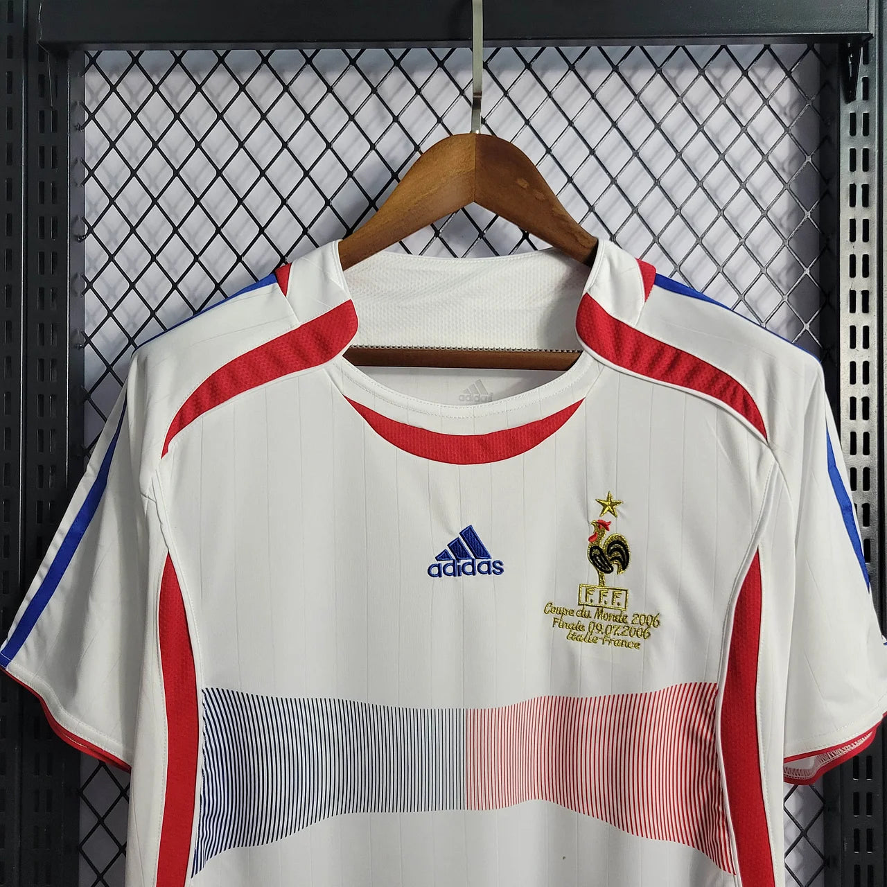 Camiseta retro de fútbol de visitante de Francia 2006 edición fan