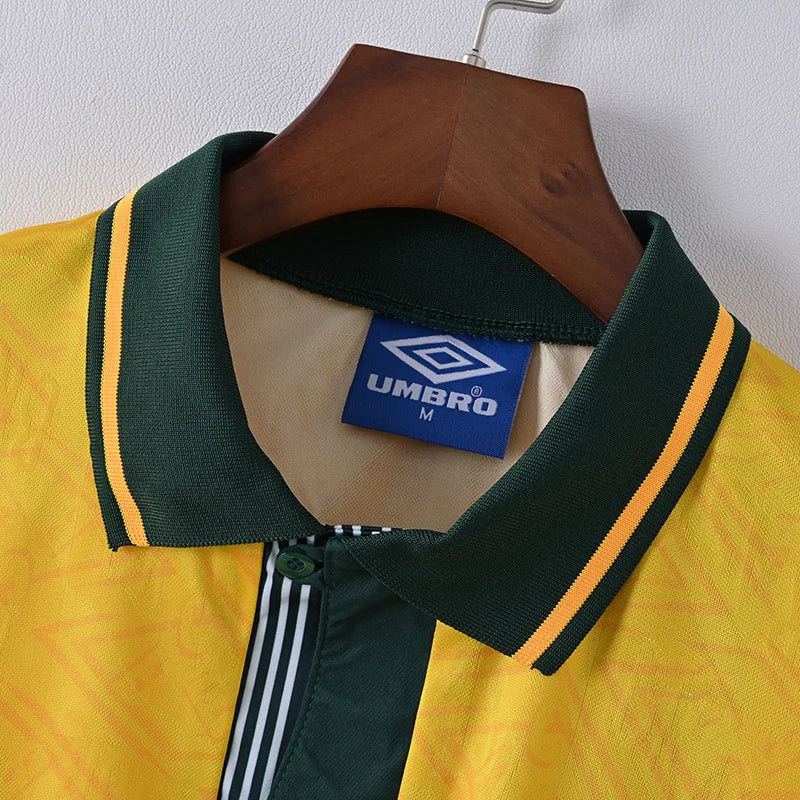 Camiseta retro de local de Brasil 1992/93 edición fan