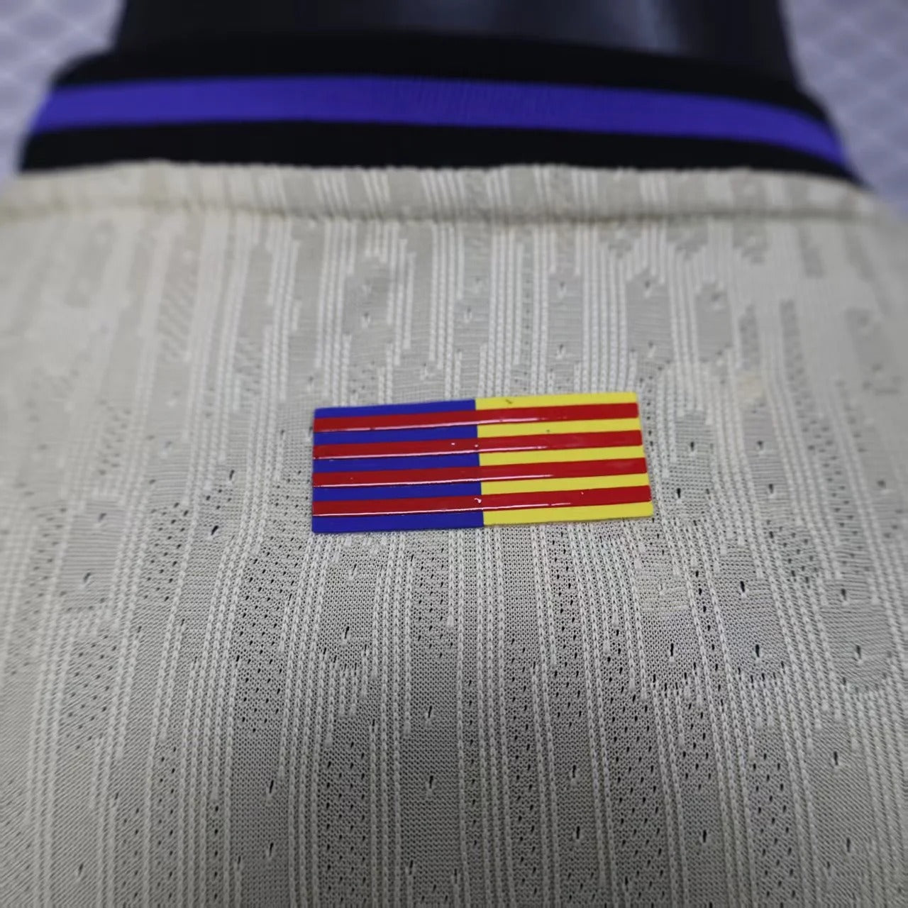 Camiseta visitante del FC Barcelona 2025/2026, edición de jugador.