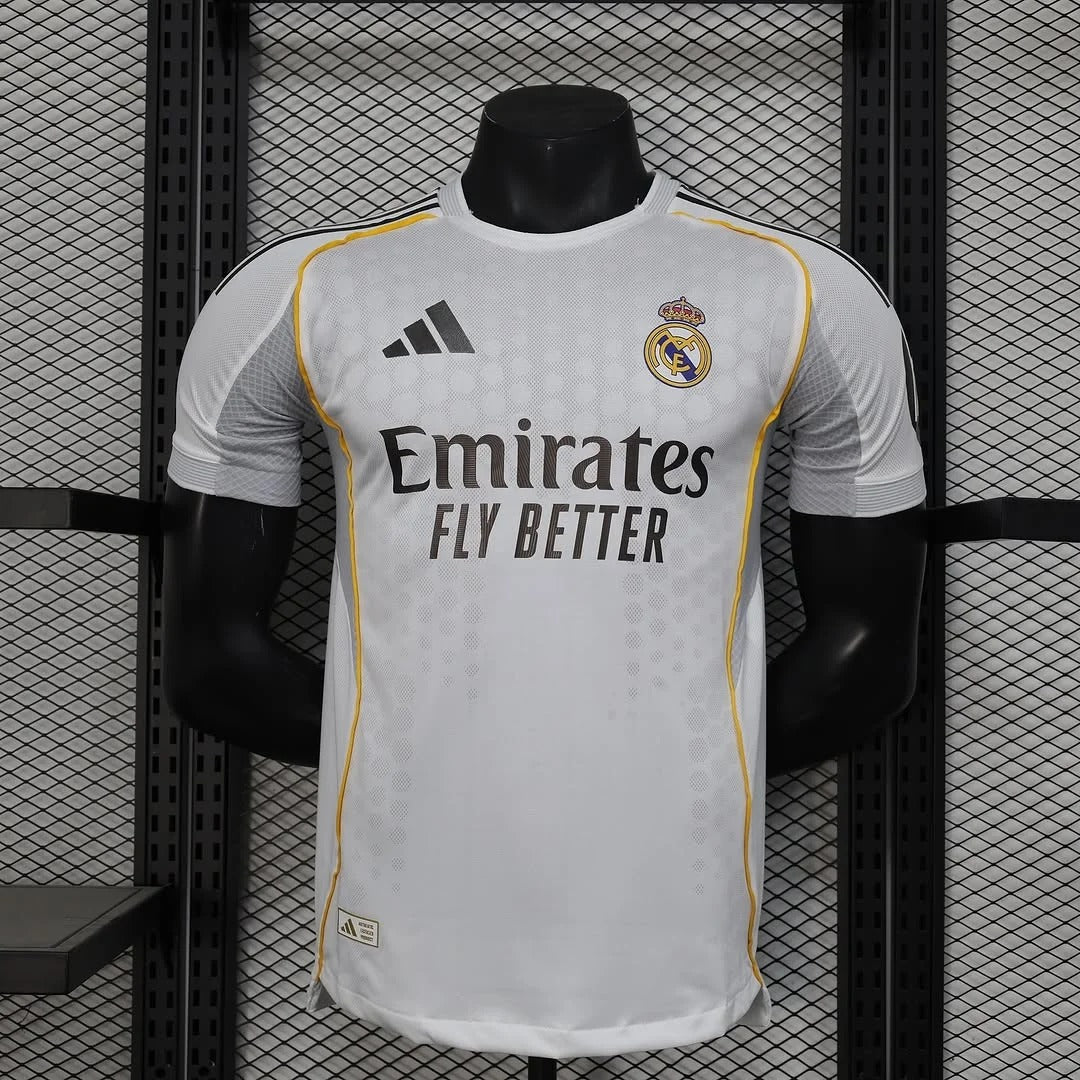 Camiseta local del Real Madrid 2026, versión jugador