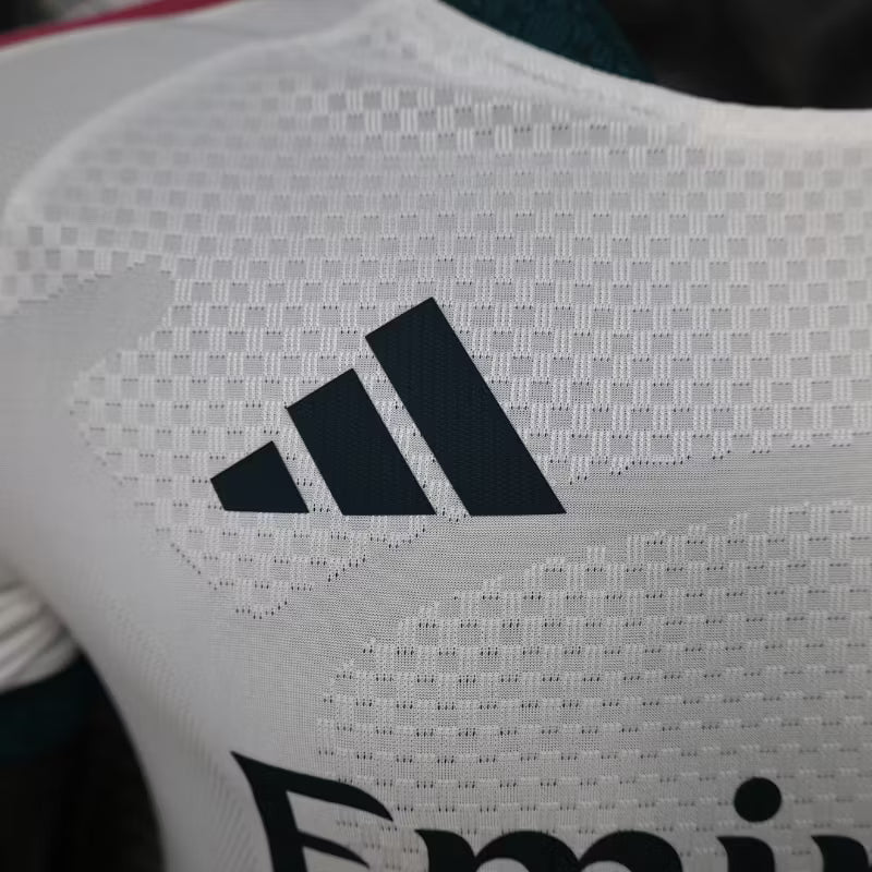 Camiseta del Real Madrid 2027 edición jugador