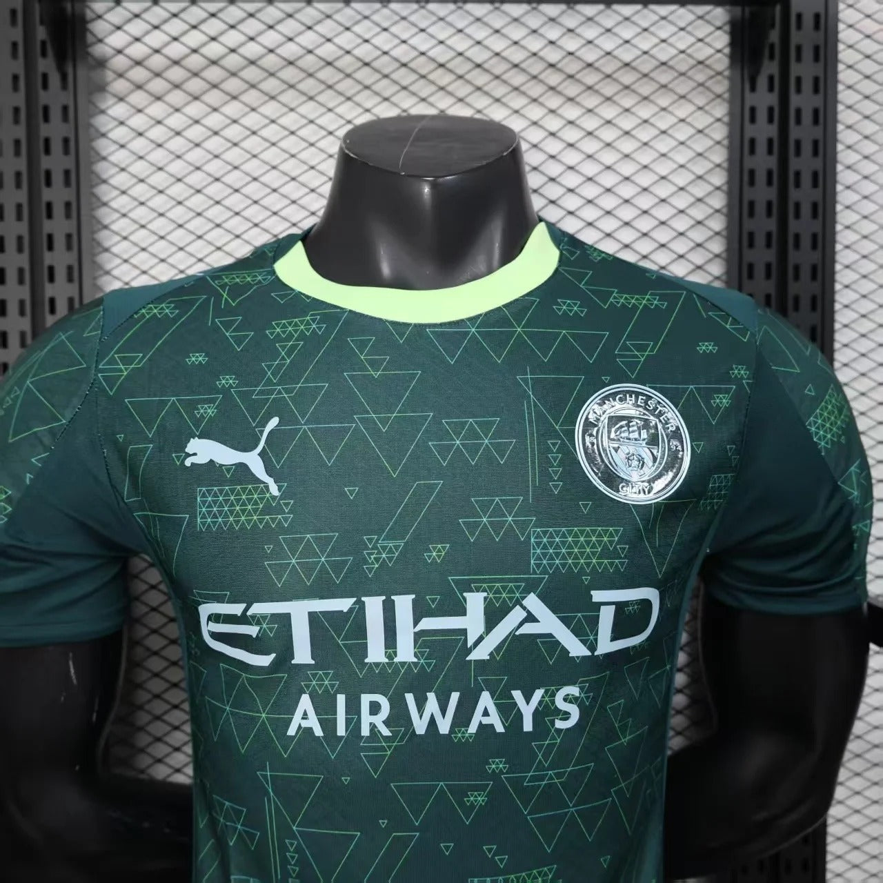Camiseta de la cuarta equipación del Manchester City 25/26, versión jugador