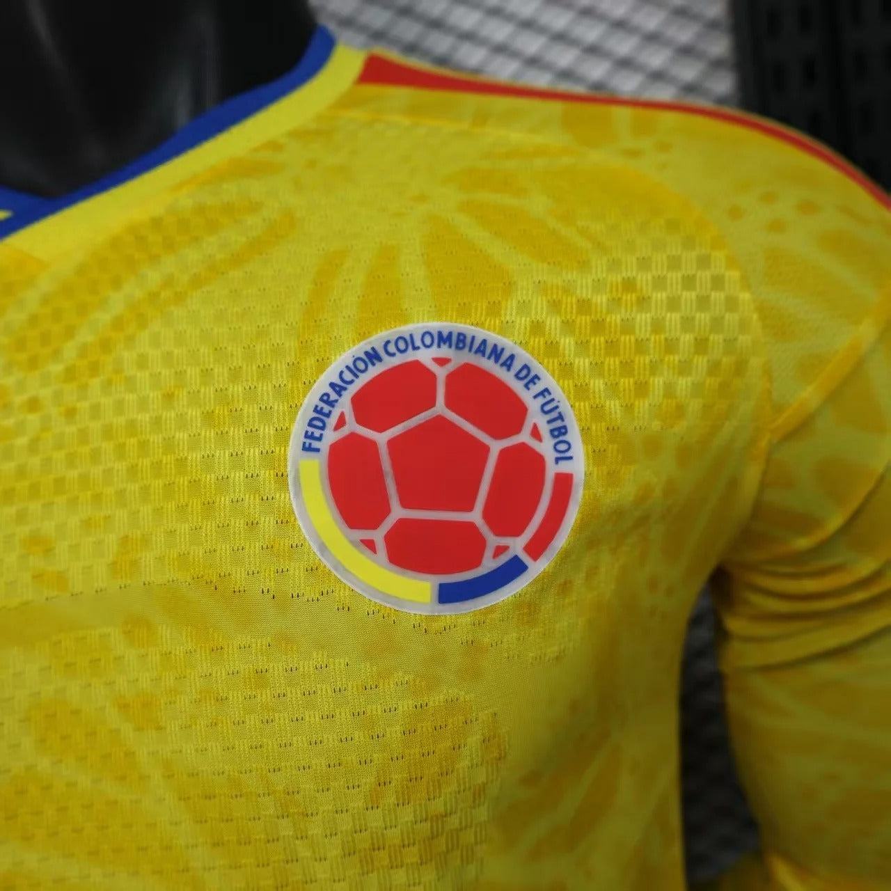 Camiseta de local de Colombia 2026 (manga larga), edición fan