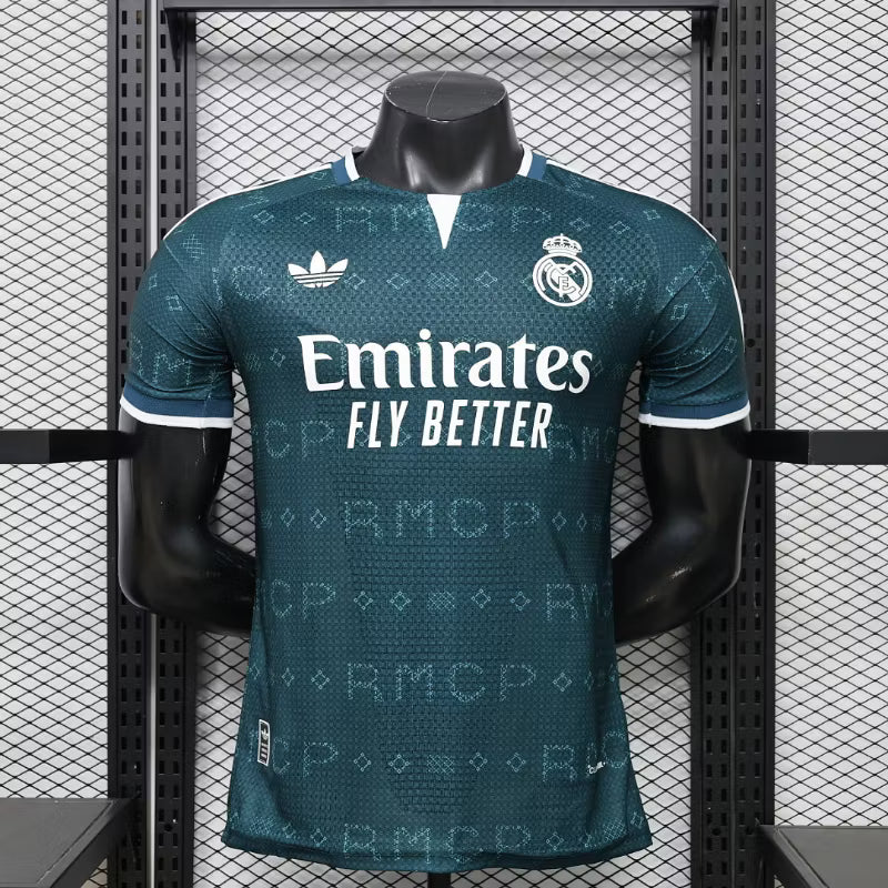 Camiseta de visitante del Real Madrid 2027 edición jugador