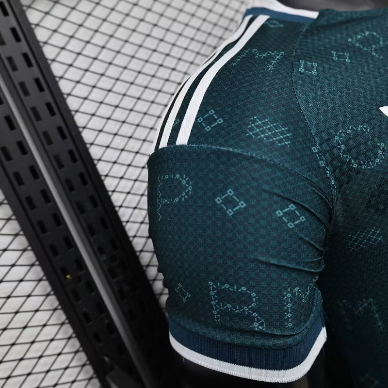 Camiseta de visitante del Real Madrid 2027 edición jugador
