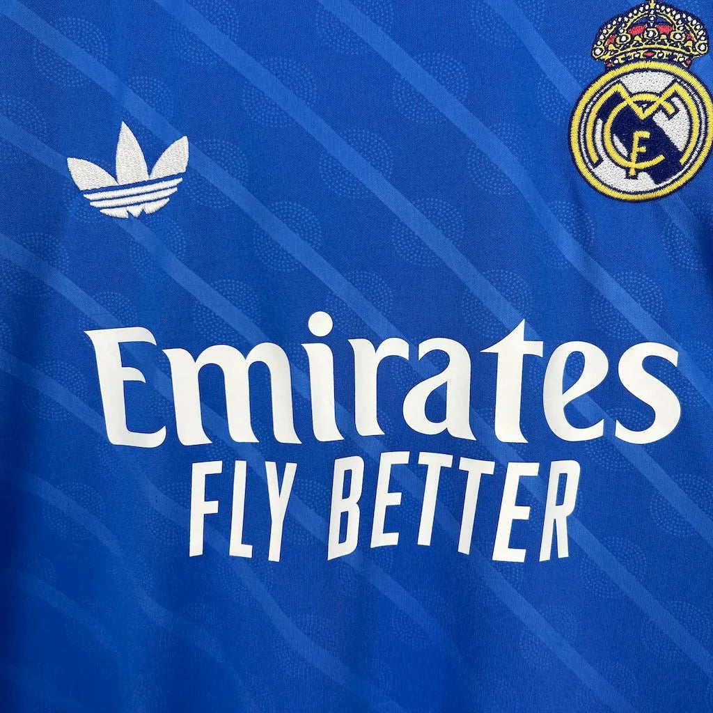 Camiseta de visitante del Real Madrid 25/26 edición para aficionados