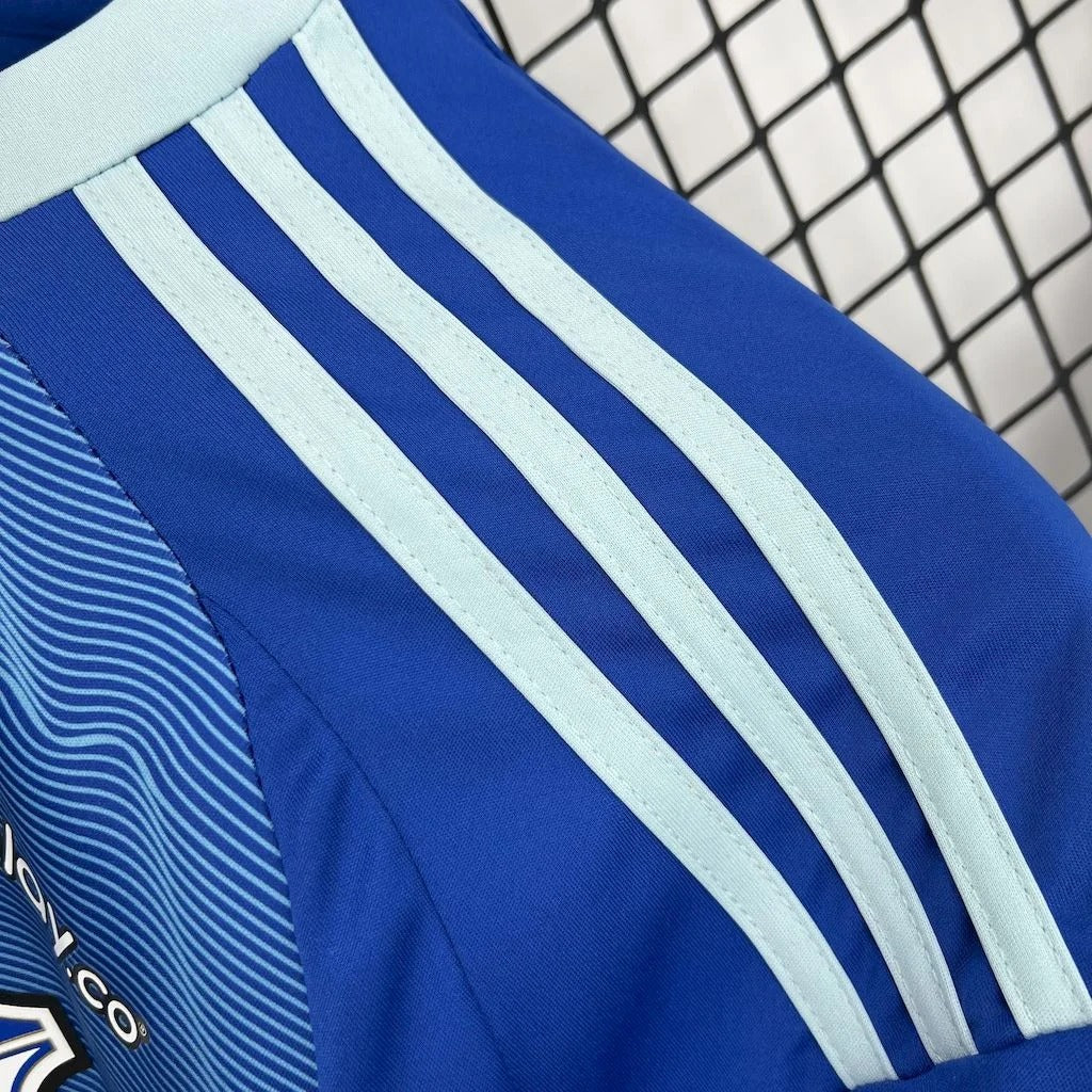 Camiseta local de Millonarios 25/26, edición fan
