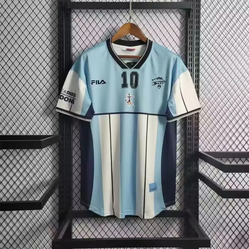 Camiseta retro de Argentina 2001 homenaje a Maradona edición fan