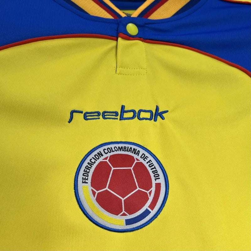 Camiseta retro de fútbol de Colombia 2001