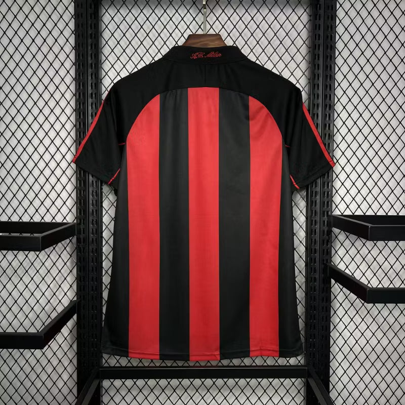 Camiseta retro de local del AC Milan 2000-02 edición fan