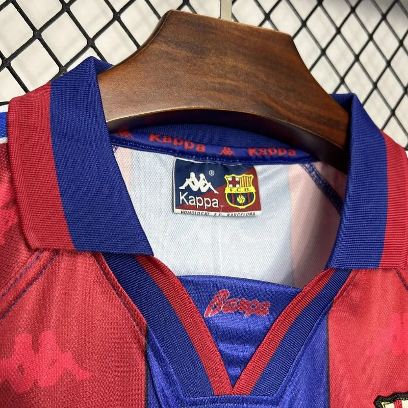 Camiseta retro de local del Barcelona 1995/1997 edición fan