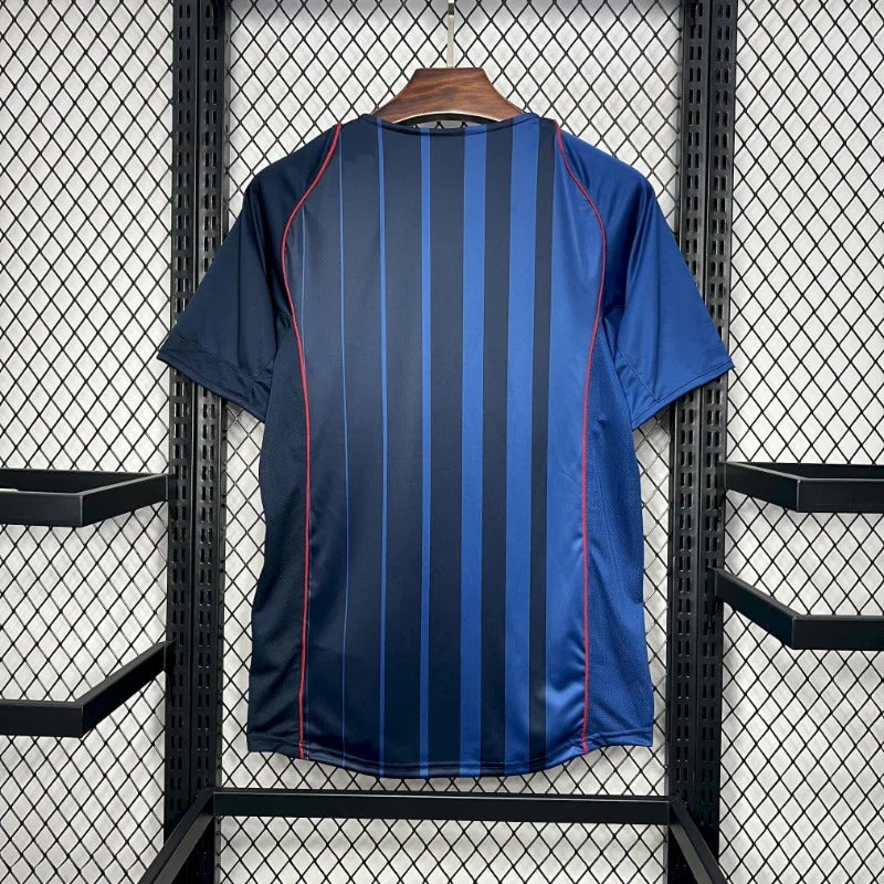 Camiseta retro de visitante del Barcelona 2004–2005, edición fan