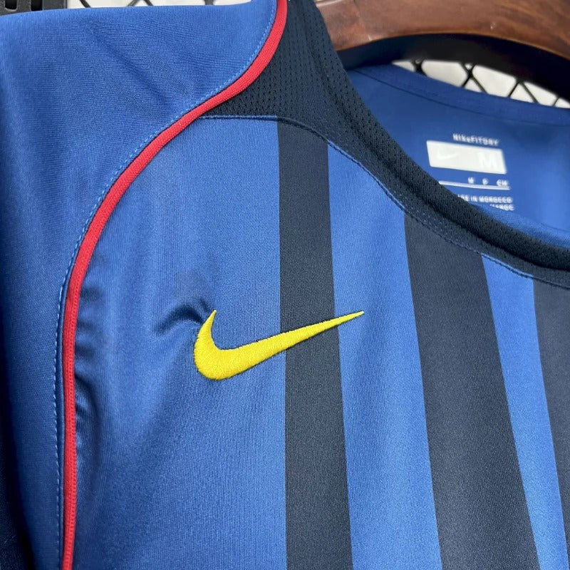 Camiseta retro de visitante del Barcelona 2004–2005, edición fan