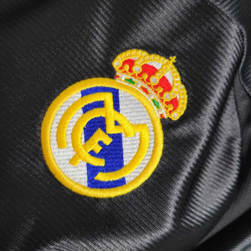 Camiseta retro de visitante del Real Madrid 1999/2001 edición fan