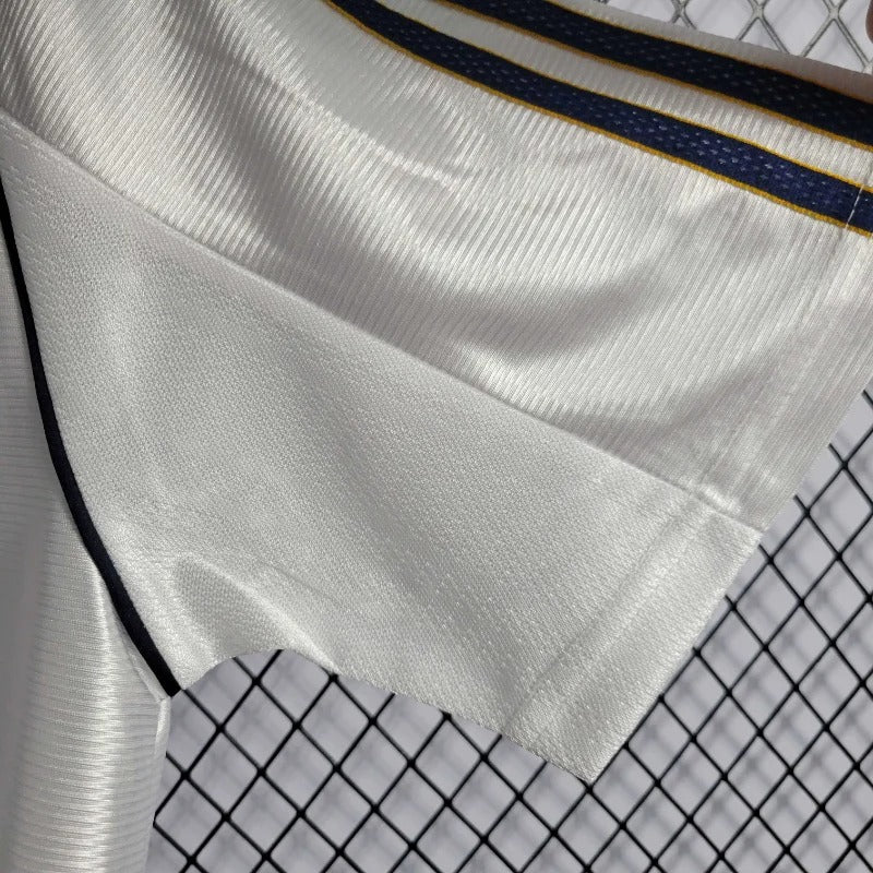 Camiseta retro local del Real Madrid 1998/2000