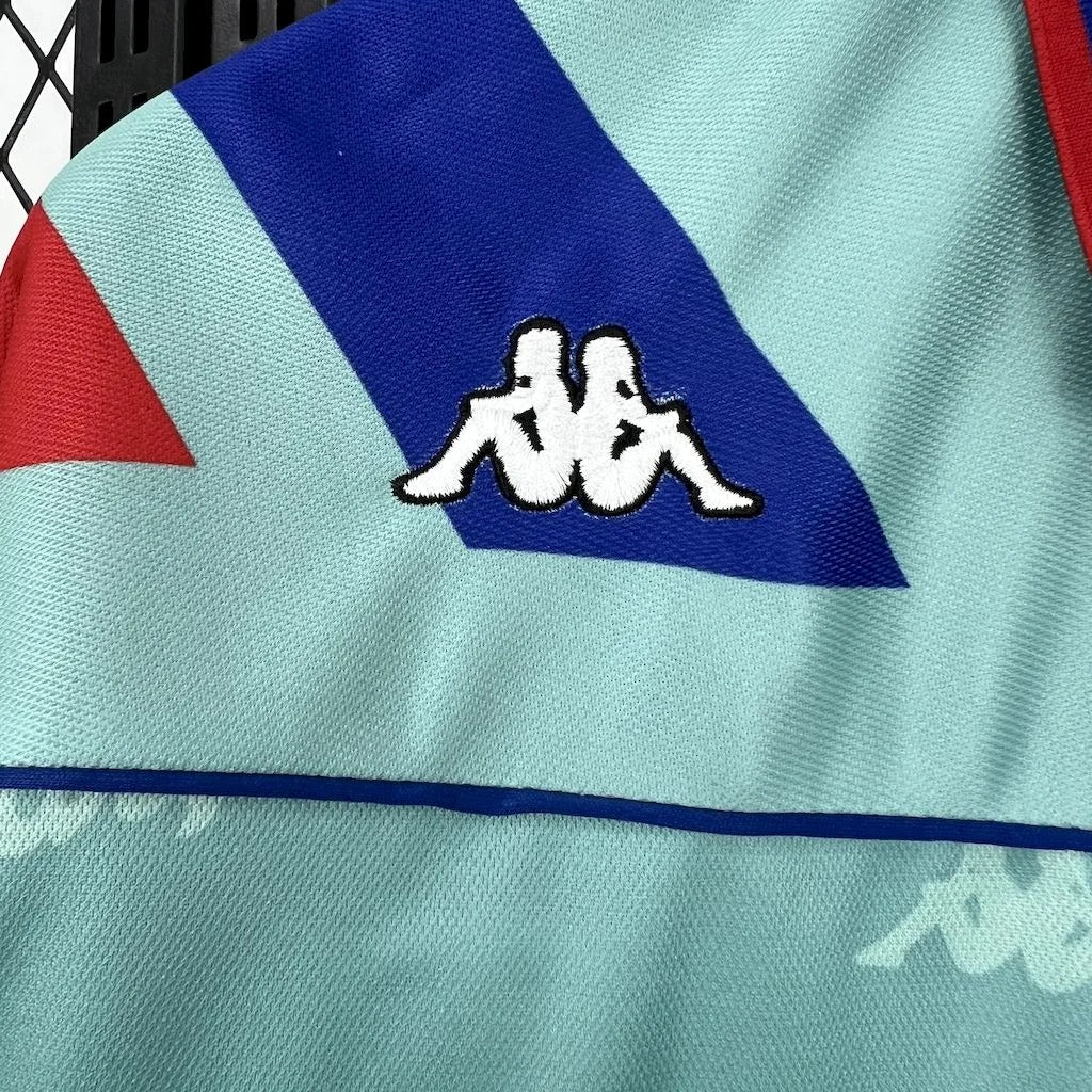 Camiseta retro visitante del FC Barcelona 1992/95