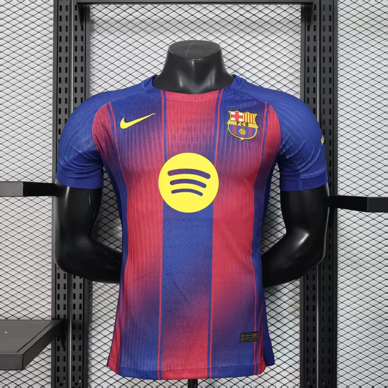 Camiseta local del FC Barcelona 25/26, versión jugador.