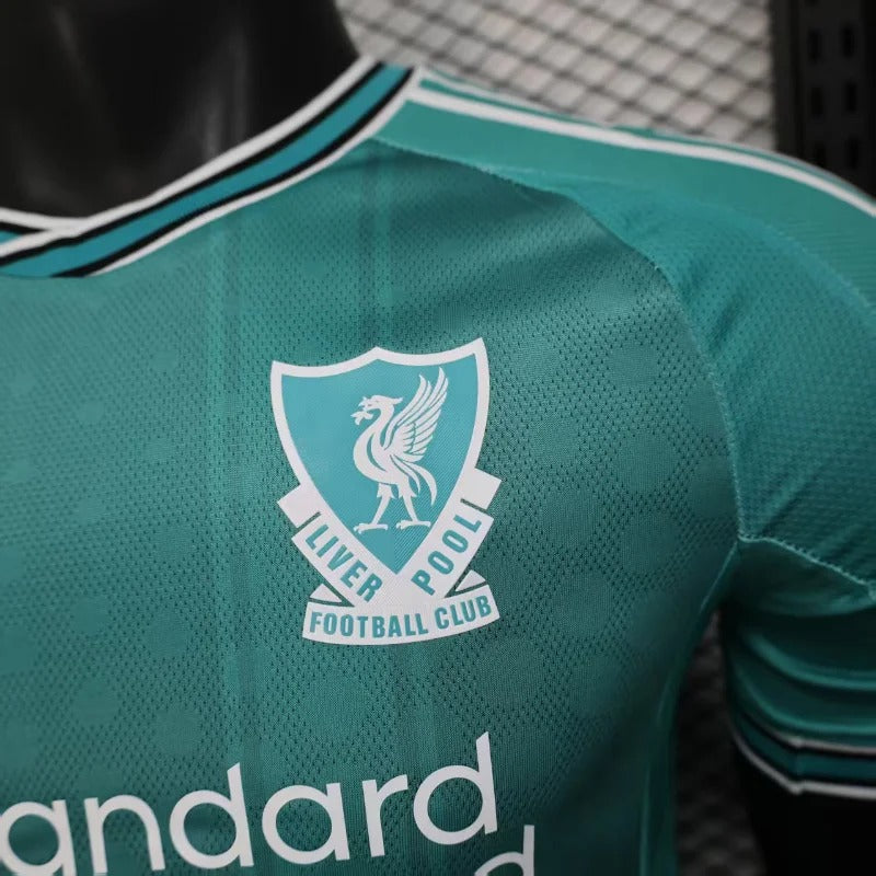 Camiseta visitante del Liverpool 25/26, versión jugador
